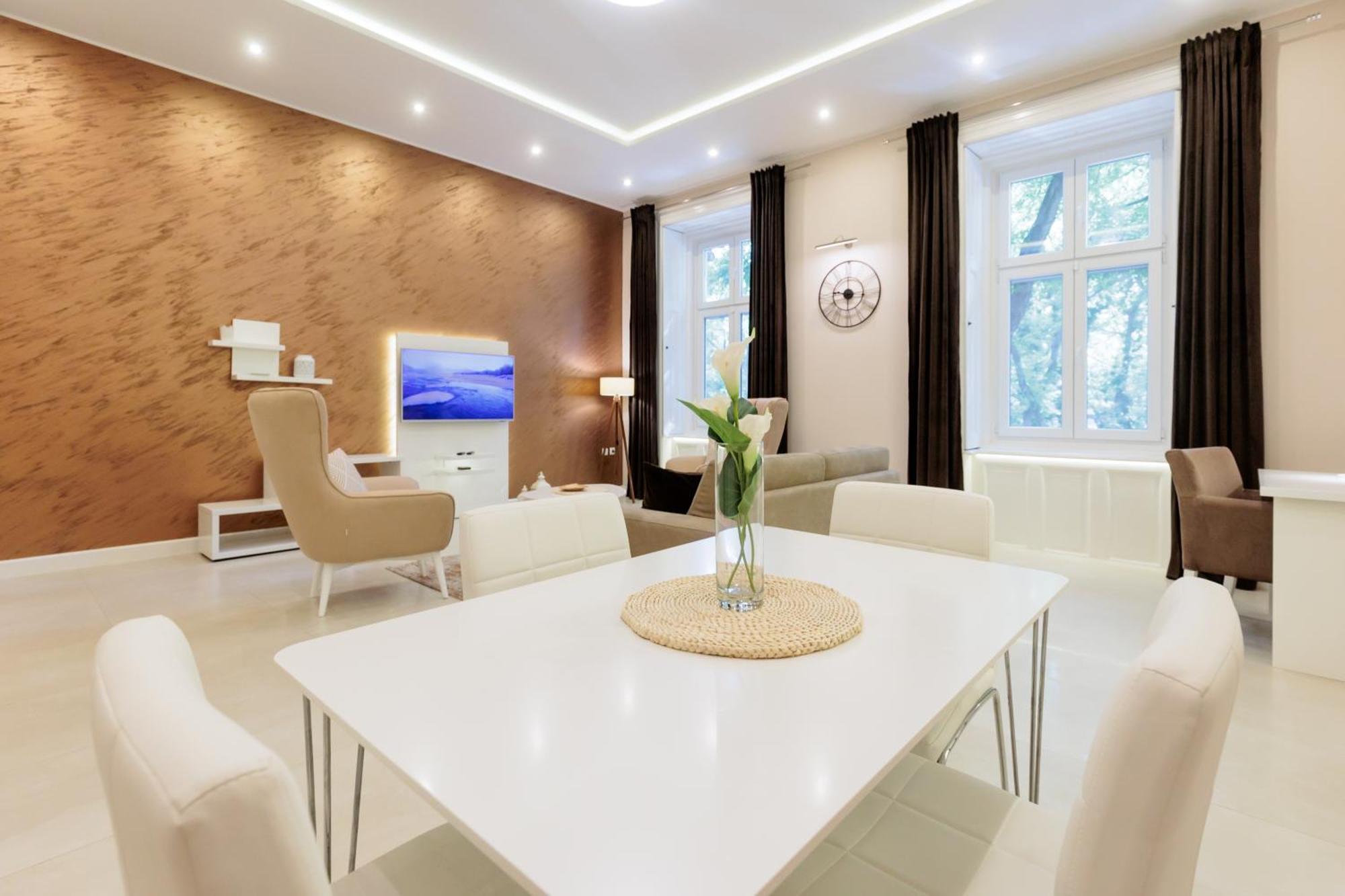 Apartman Mirakul Subotica Bagian luar foto