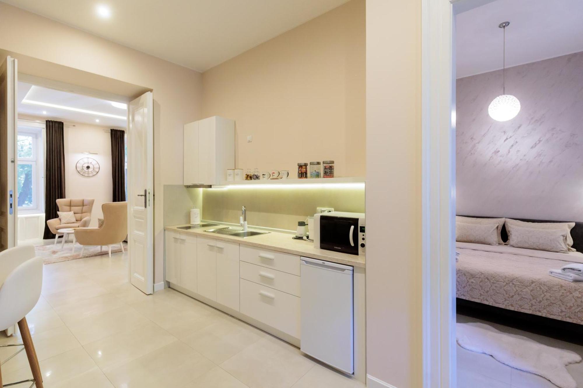 Apartman Mirakul Subotica Bagian luar foto