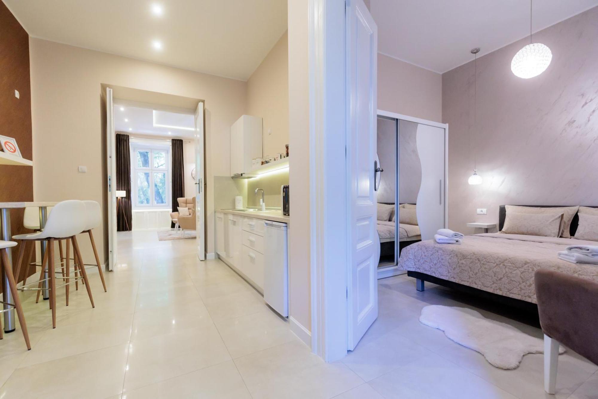 Apartman Mirakul Subotica Bagian luar foto